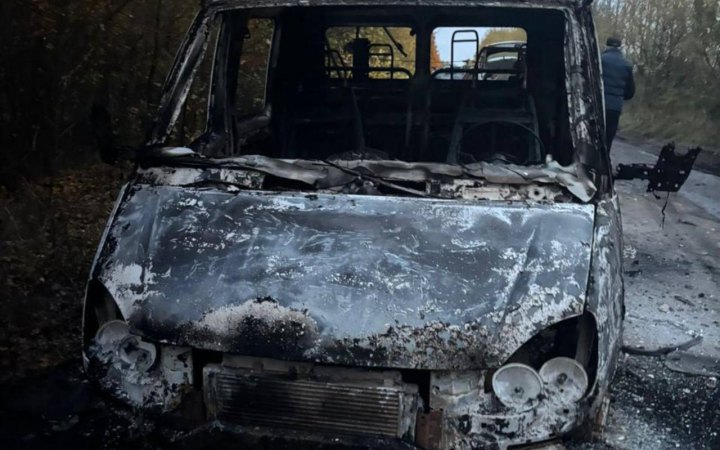 Росіяни двічі атакували дронами бригаду обленерго на Чернігівщині. Є жертви