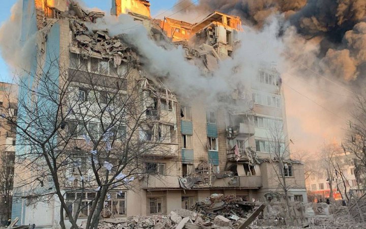 Повітряні сили: Росія вдарила по житлових будинках у Тернополі крилатими ракетами X-101