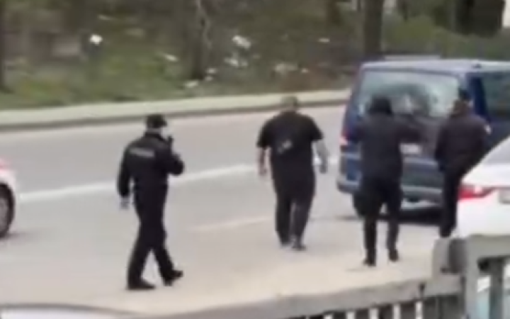 У Києві призначено службове розслідування щодо стрільби по авто порушника, який тікав від групи оповіщення ТЦК