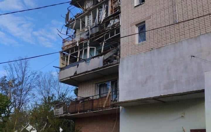 Селище Інженерне на Херсонщині другу добу перебуває під обстрілами РФ