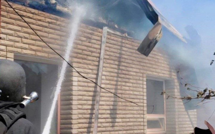 Російські війська атакували Дніпропетровщину КАБом та дронами, є поранені