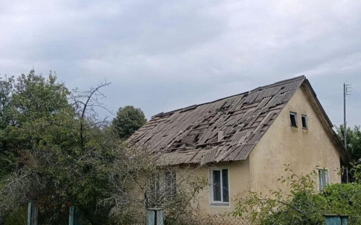 Росіяни пошкодили на Чернігівщині житлові будинки та приміщення підприємств