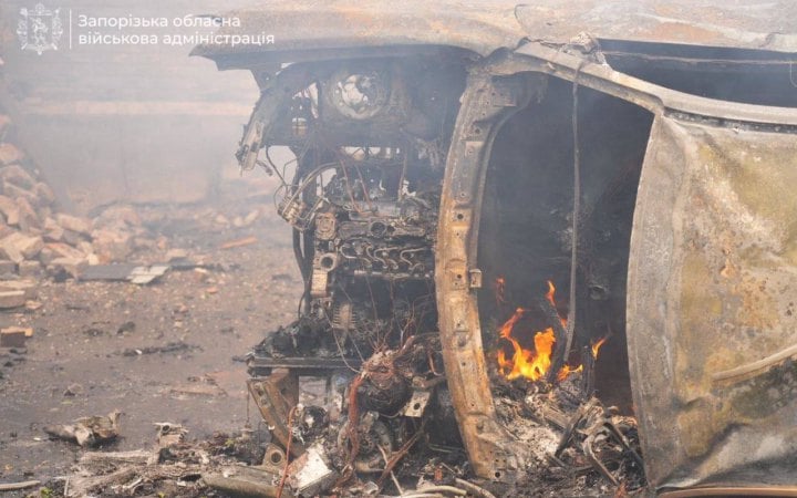 Через ворожу атаку на Запорізький район постраждав цивільний