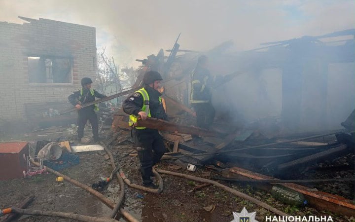 На Чернігівщині через атаку російського дрона постраждали троє людей, серед них дитина