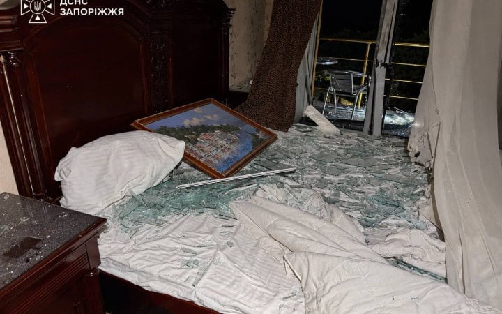 Вночі РФ вдарила по Запоріжжі. Є постраждалі