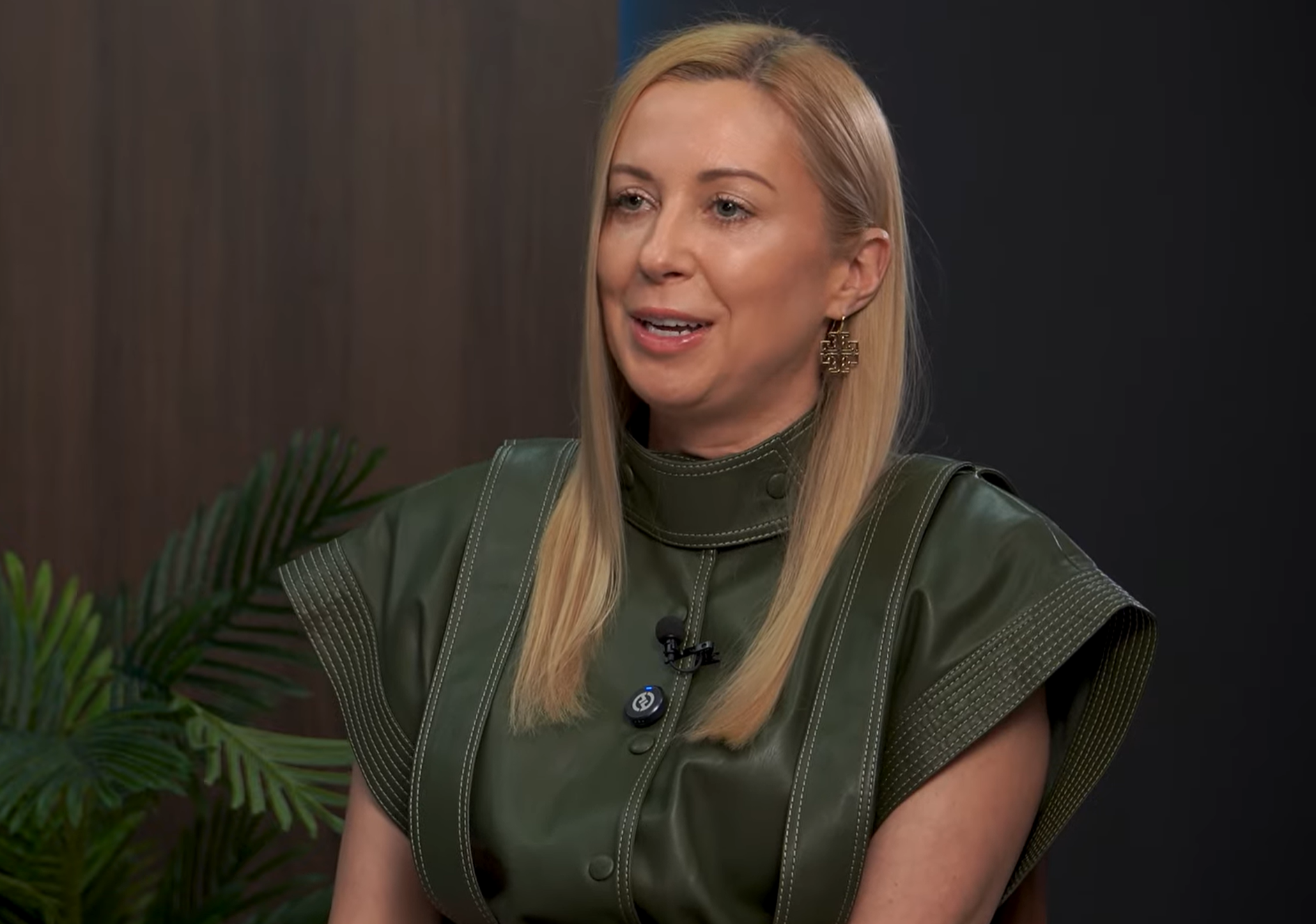 "Я чула її голос": Тоня Матвієнко зізналася, як після смерті матері опинилася на межі адкоголізму