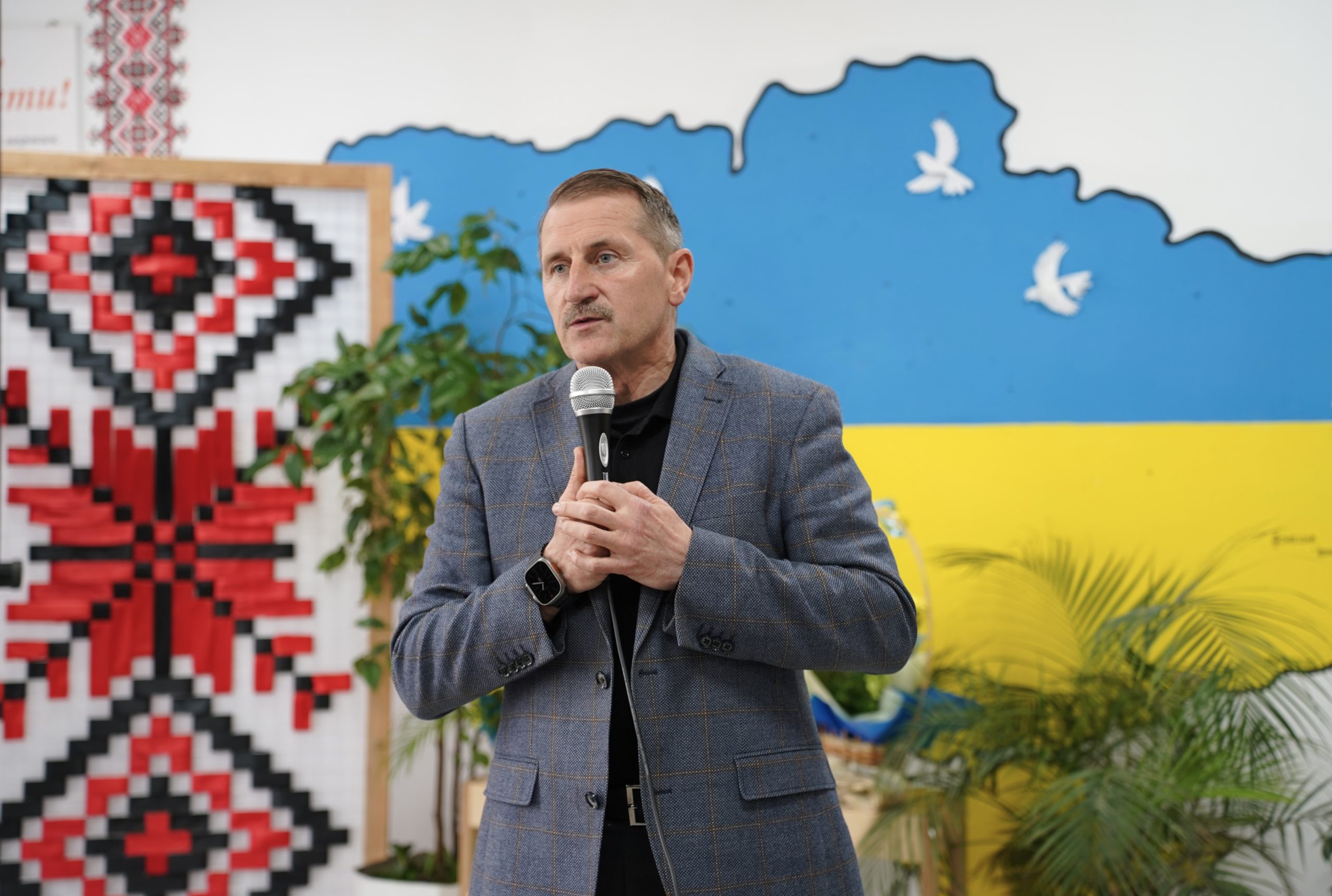 У Болехівській гімназії відкрили меморіальні дошки полеглим захисникам