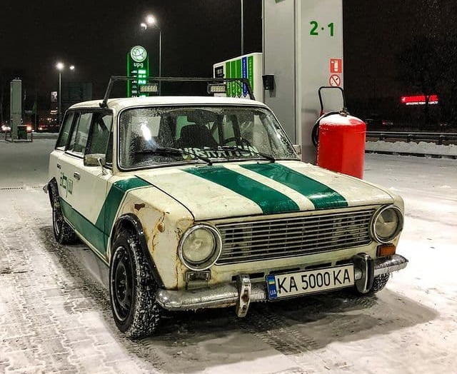 Скільки коштують платні комбінації номерів у 2026 році: офіційні тарифи МВС та інструкція з бронювання