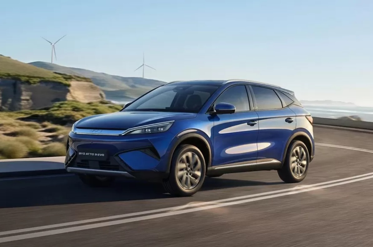 Від $43 800: електромобіль BYD Atto 3 оновили для Європи