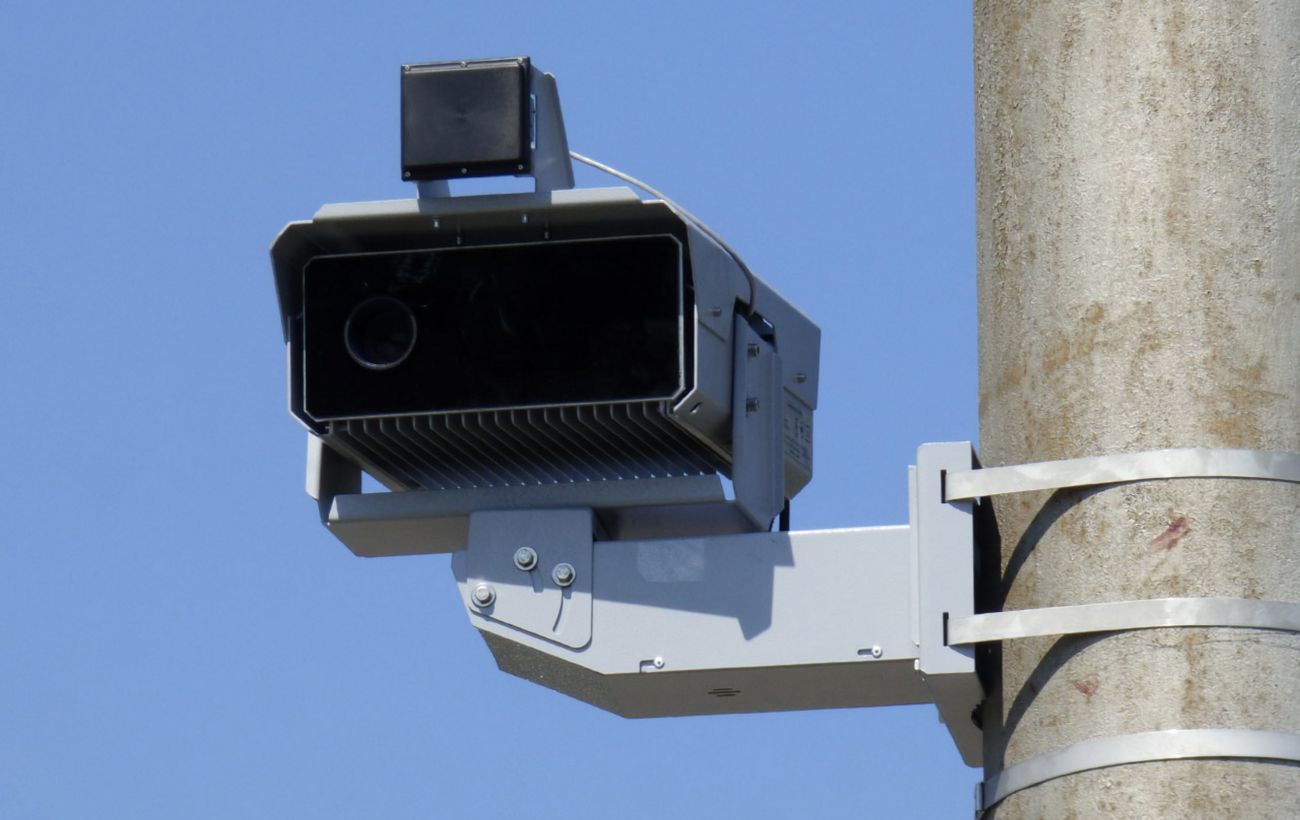 В Україні вже завтра запрацюють 50 нових камер автоматичної фіксації ПДР: список адрес