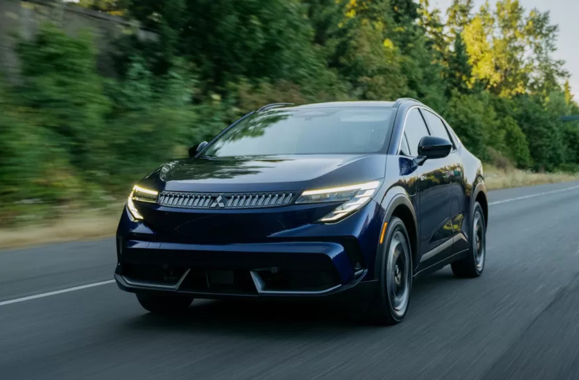 Електричний Mitsubishi Eclipse Sportback розкрив усі характеристики