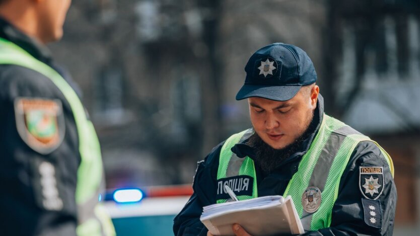 Поліцейські «шиють» протокол: адвокати розповіли, що робити водіям
