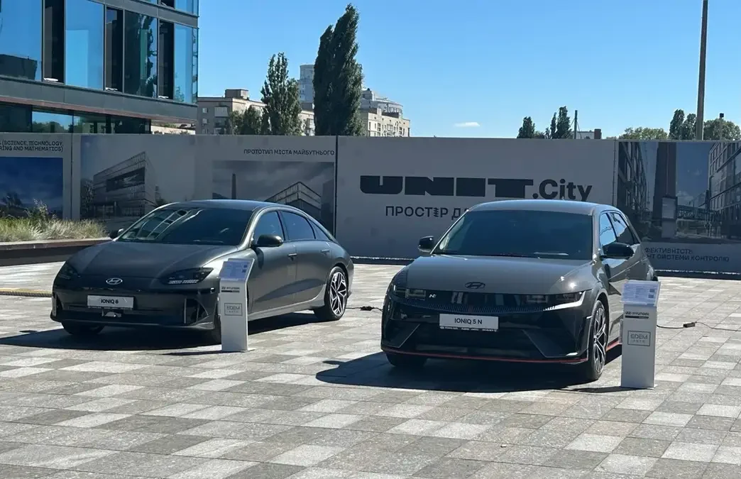 Чому цінники в автосалонах готуються до нового стрибка у 2026 році