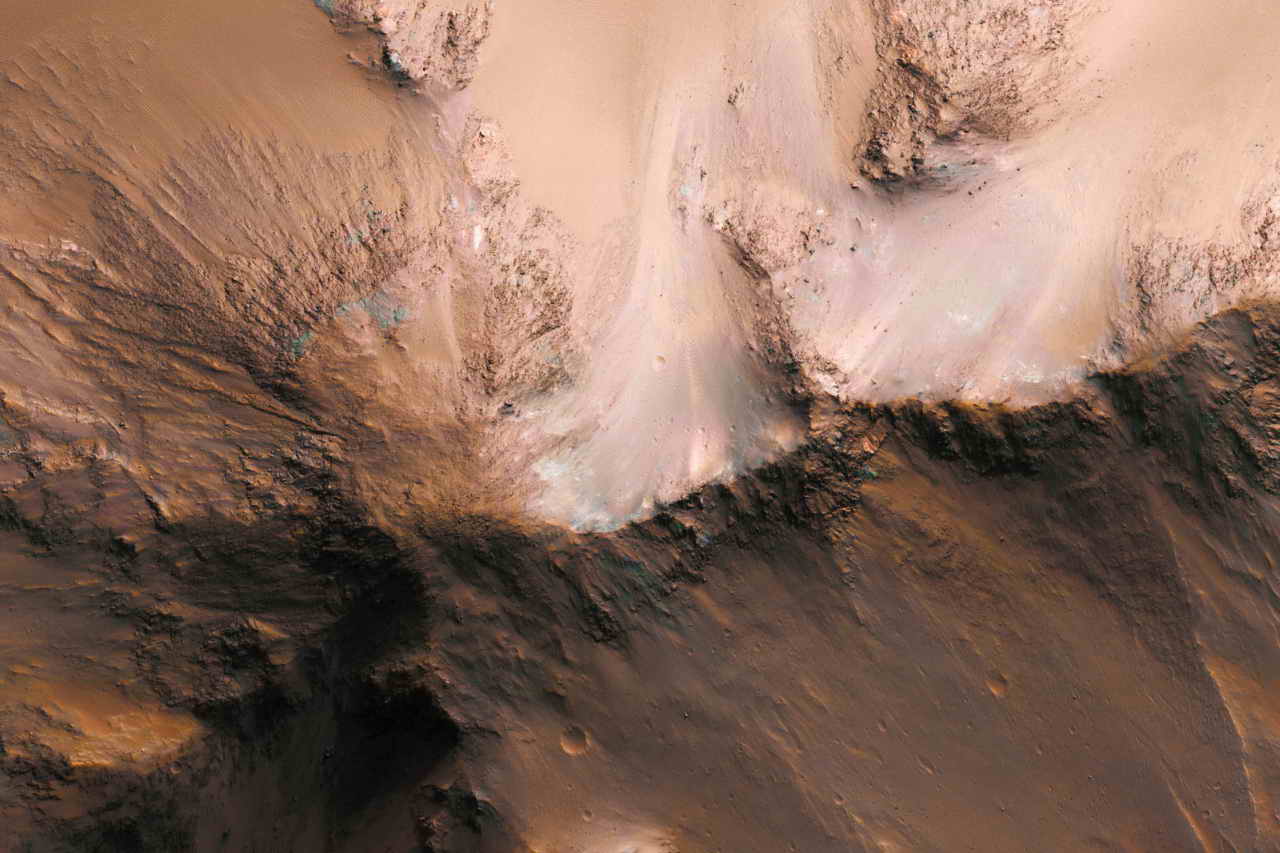 Вчені знайшли на Марсі важливий для життя різновид атомів