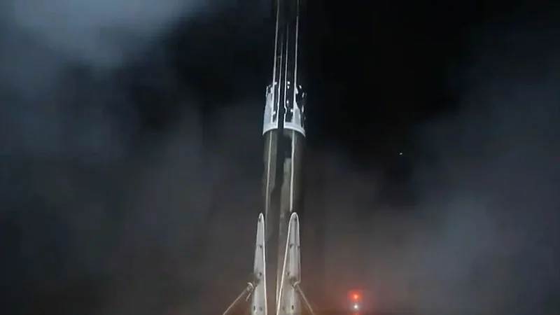 SpaceX посадила ракету Falcon 9 у 300-й раз