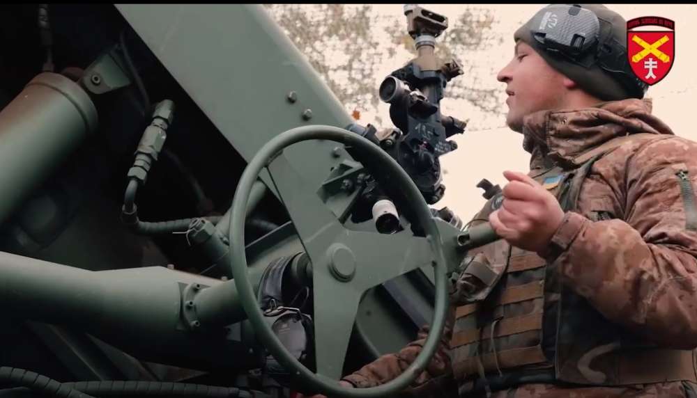 Кожен залп — це сила: артилеристи 44 окремої бригади показали захоплююче відео