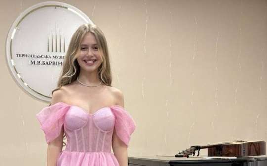 Вокалістка з Тернополя перемогла на конкурсах в Німеччині та Великобританії