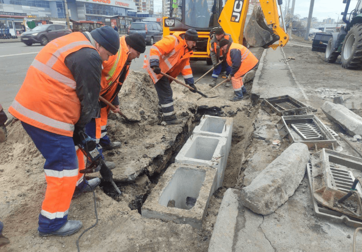 У Дніпровському районі столиці до 20 березня обмежуватимуть рух вулицею Малишка (схема)