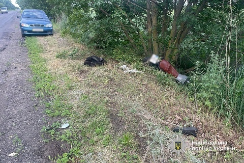 У Золотоніському районі водій Opel Zafira збив 18-річного мотоцикліста