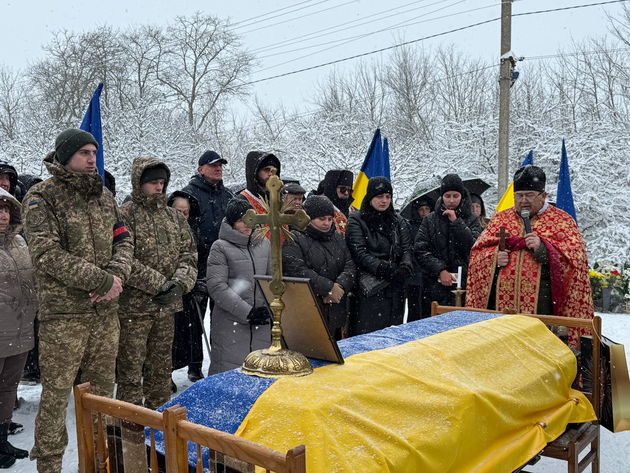 Тернопільщина попрощалася з 48-річним Героєм (Фото)