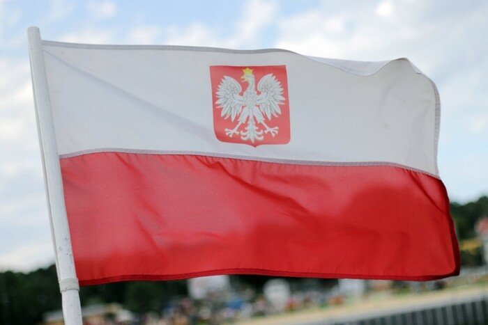 Угорщина блокує виплату Польщі компенсації за надану Україні зброю, – польське МЗС