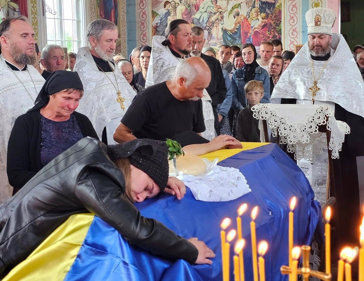 На Ковельщині попрощалися з Героєм Володимиром Семенакою