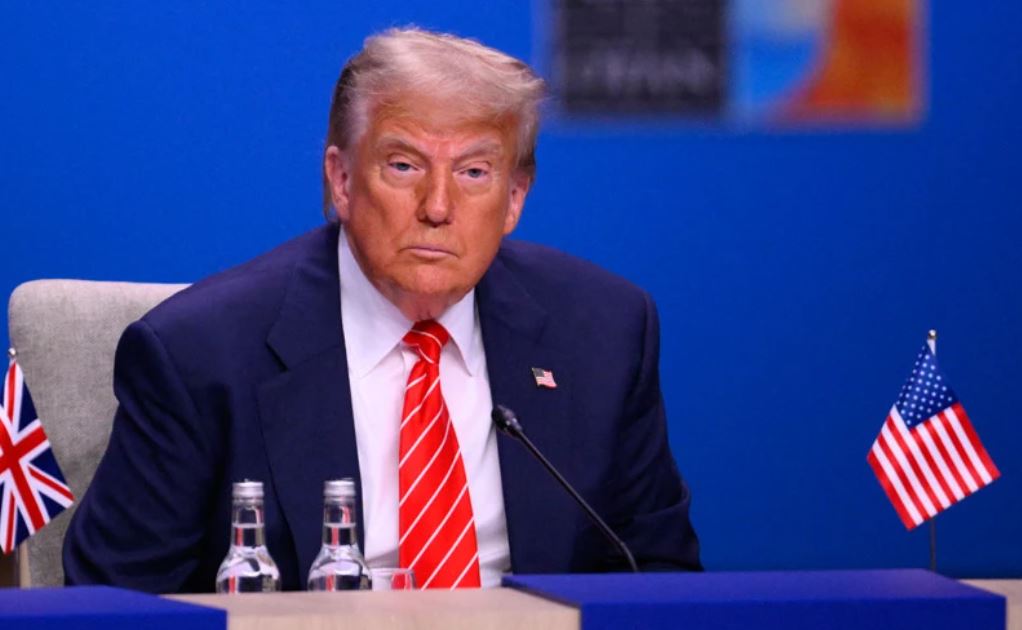 Трамп заявив, що дозволить біженцям з України залишитися в США до завершення війни
