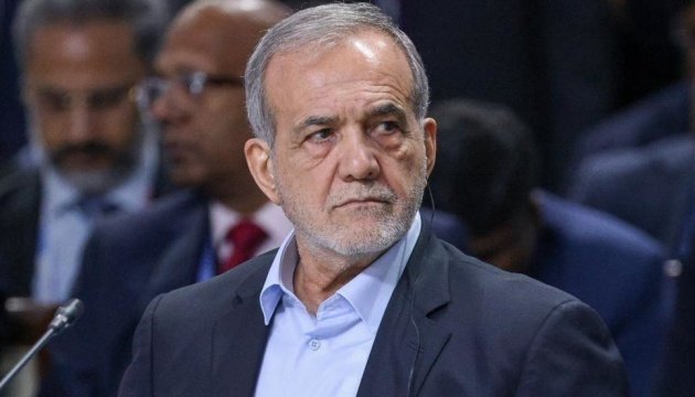 Президент Ірану заявив, що Тегеран відновить свої ядерні об'єкти