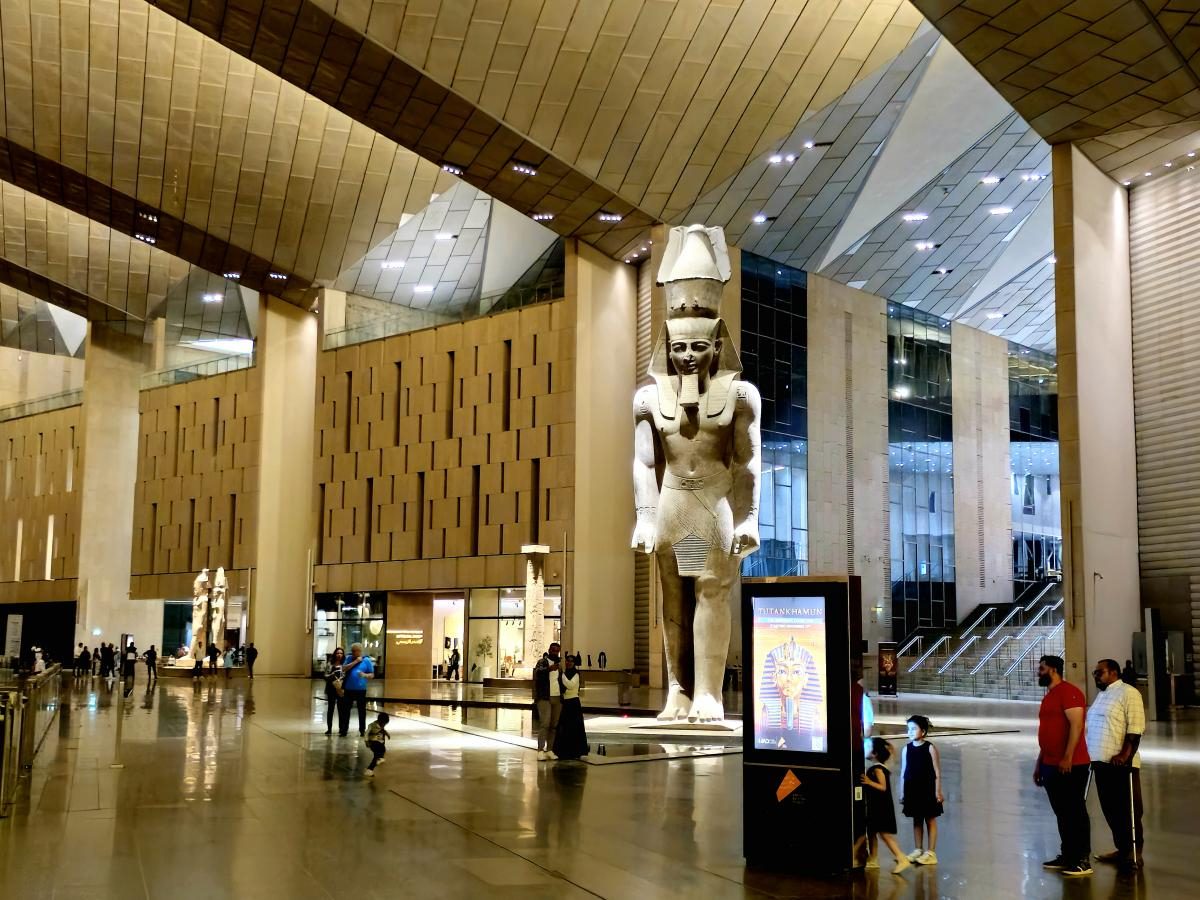 У Єгипті відкрили найбільший археологічний музей світу. Його будували 20 років