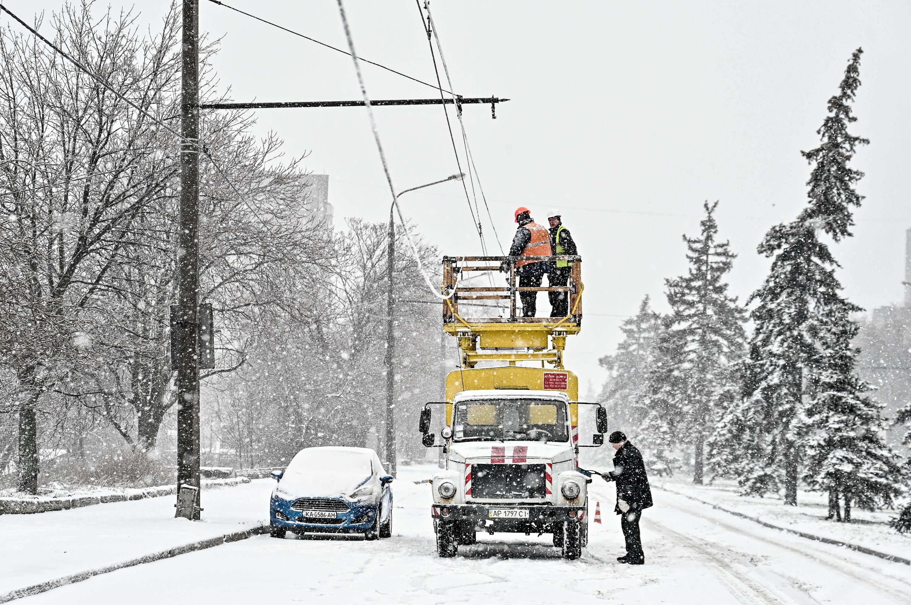 У ДТЕК кажуть, що нині найскладніша ситуація зі світлом за цю зиму