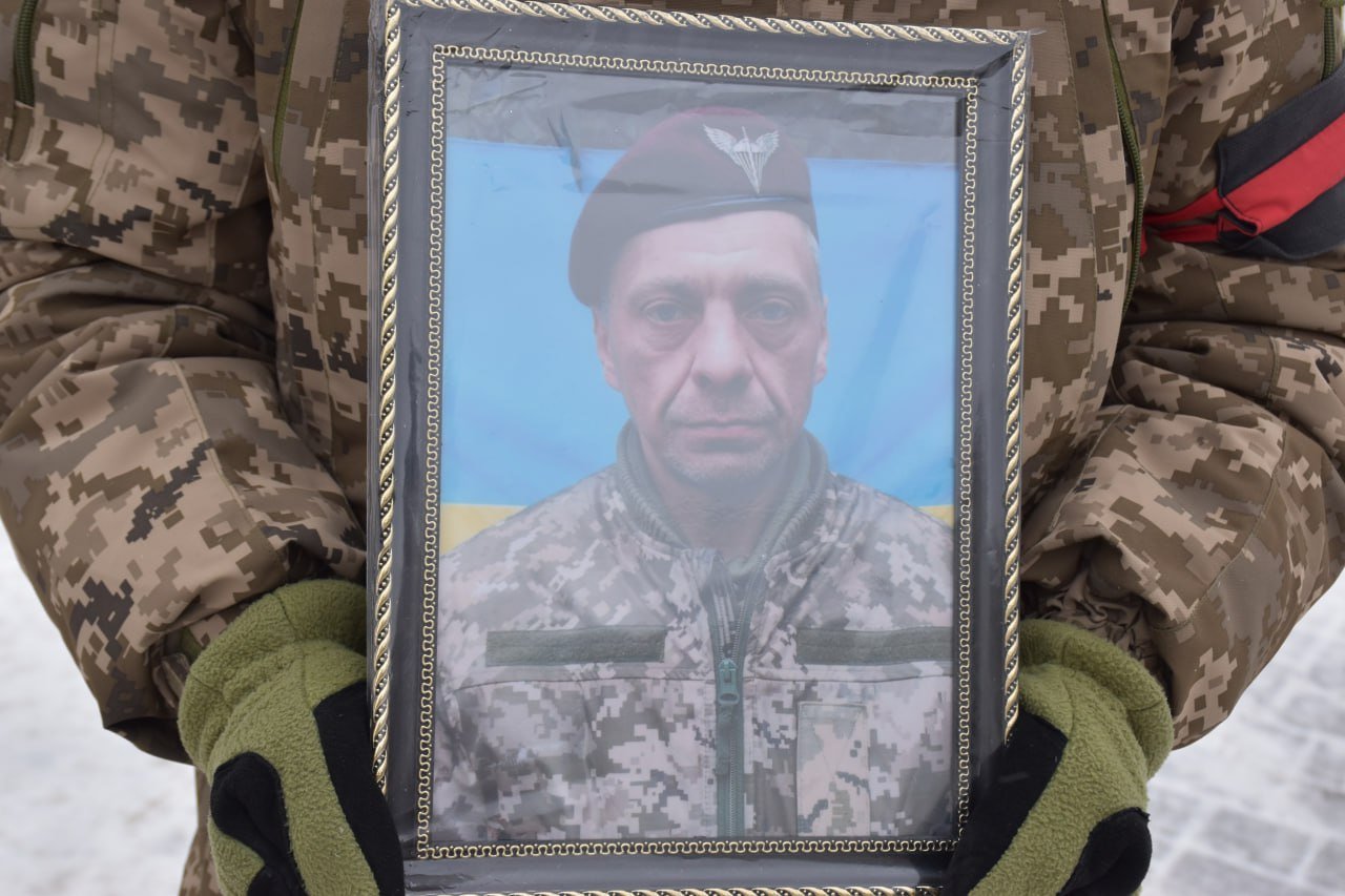 У Луцьку попрощалися з Героєм Сергієм Барабановим