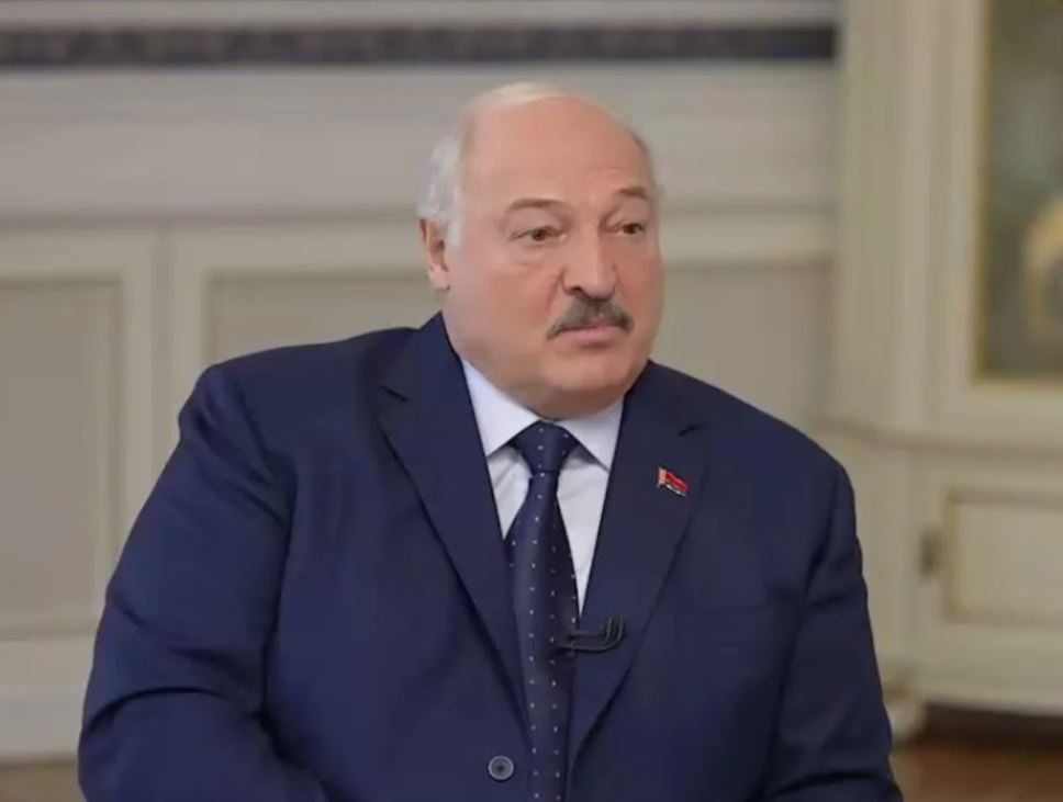 Лукашенко заявив про підготовку Білорусі до війни