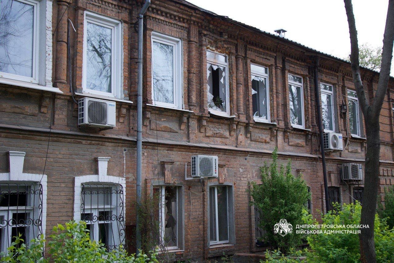 Росіяни запустили по Україні понад 200 дронів, є загиблі та руйнування