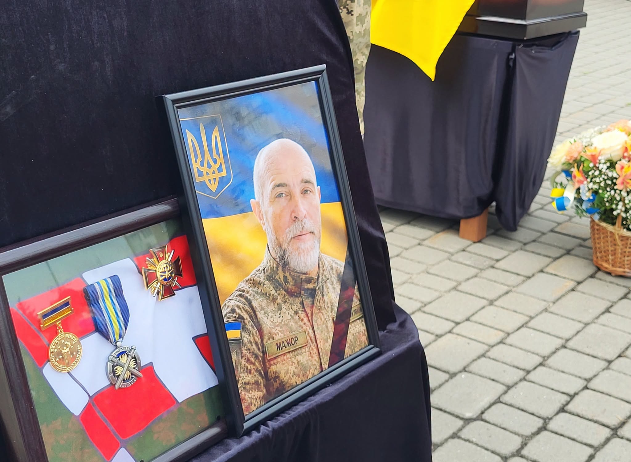 За кілька місяців мав би святкувати ювілей: на Волині попрощалися із Героєм із 14 ОМБр Віталієм Мартинюком