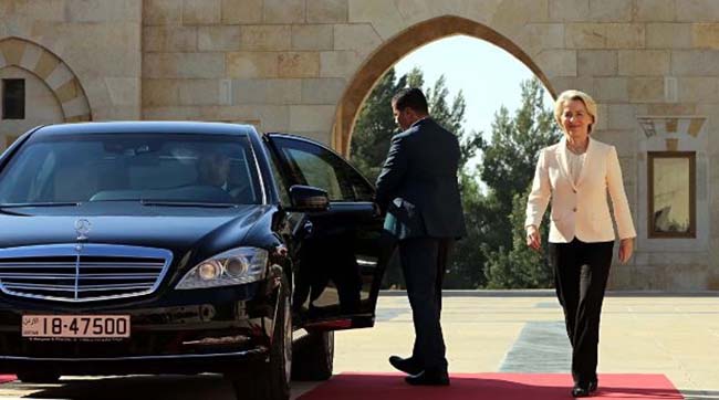 Урсула фон дер Ляєн прокоментувала протести в Ірані - Європа повністю підтримує протестуючий народ