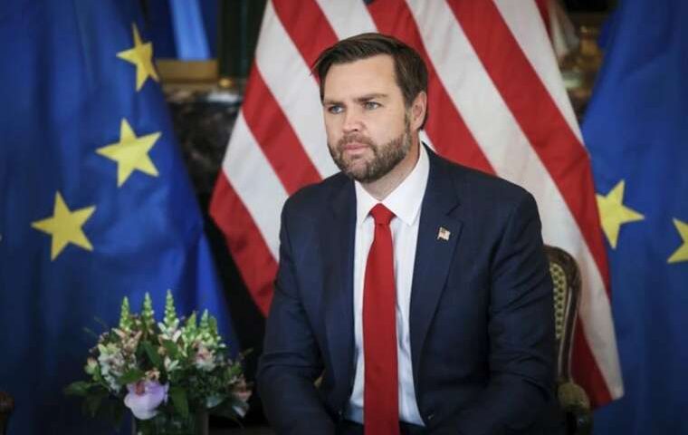 «Найпомітніший вчинок у кар’єрі»: Віцепрезидент Венс розповів про суперечку із Зеленським у Білому домі