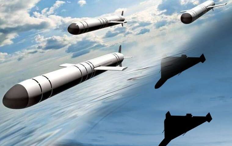 Зеленський: РФ випустила по Україні близько 430 дронів та 18 ракет, включно з балістикою