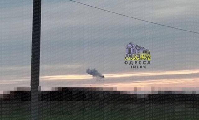 В Одесі пролунали вибухи, ППО відбила атаку без жертв та масштабних руйнувань