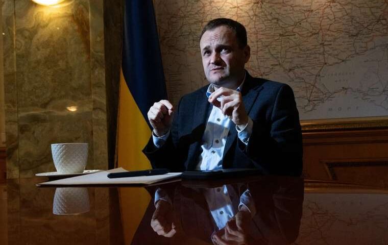 Міністр розвитку громад: Цвинтар – єдине, що зараз об’єднує Україну