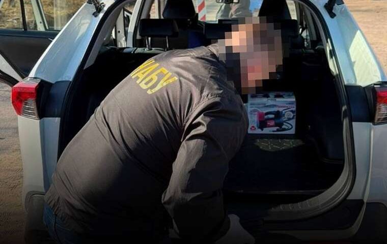 НАБУ та САП викрили суддю з Луганщини на підбурюванні до хабаря у Києві