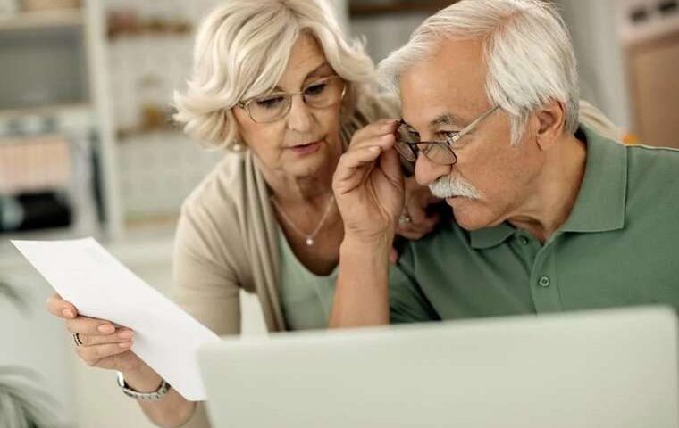 В Україні з 2027 року зросте вимога до страхового стажу для виходу на пенсію