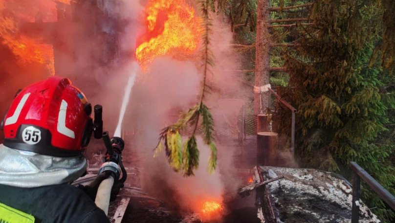 На Львівщині у Волосянці згоріла сауна: обійшлося без жертв