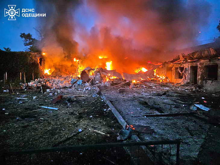 Російські дрони атакували станцію швидкої допомоги на Одещині
