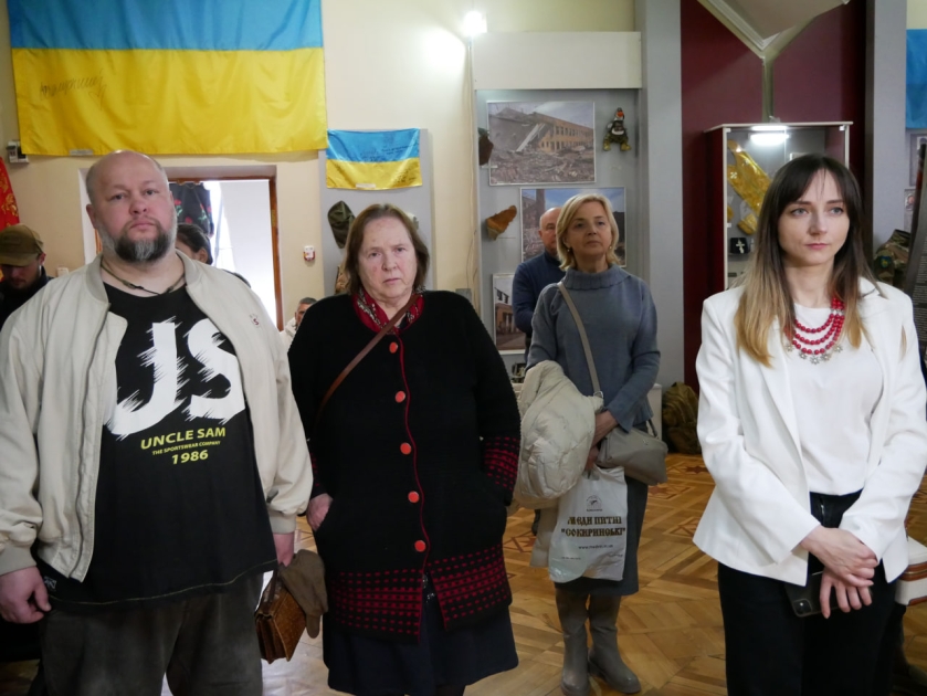 У Вінниці презентували фотовиставку «З Україною в серці»