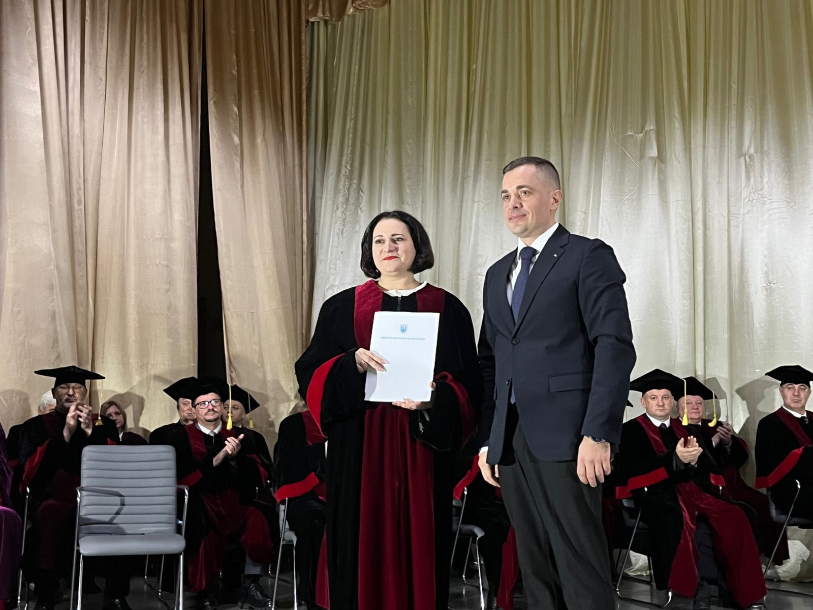 Валентина Якубів офіційно стала ректоркою Карпатського національного університету імені Василя Стефаника