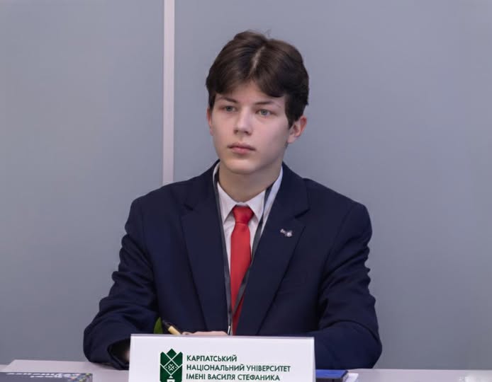 Студент коледжу КНУВС Артур Аріх став стипендіатом Президента України