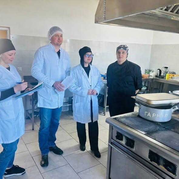 На Прикарпатті у 91 дитсадку та 160 школах виявили порушення у сфері санітарного та епідемічного благополуччя