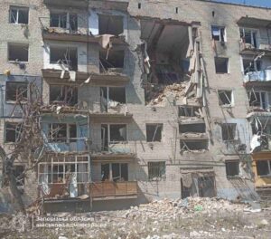 Ворог обстріляв 12 населених пунктів Запорізької області: надійшло шість повідомлень про пошкодження приватних будинків та квартир