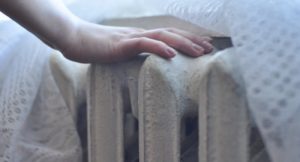 Будинки, школи та садки без тепла: в окупованому Дніпрорудному зупинилась котельня