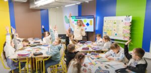 Лаунж-зона, буфет, спортивний куточок: у Запоріжжі відкрили нову підземну школу (ФОТО, ВІДЕО)